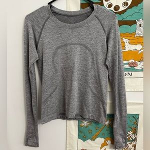 Lululemon Swiftly Tech Long Sleeve Shirt 2.0 Race Length Gray Size 4